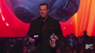 اهنگ Rockstar لیسا برنده جایزه BEST K-POP در مراسم VMAs شد~