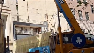 بالا بردن سنگ اسلپ با جرثقیل (جرثقیل نوین 09126454165)