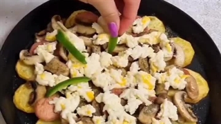 پیتزای سیب زمینی خوشمزه و متفاوت