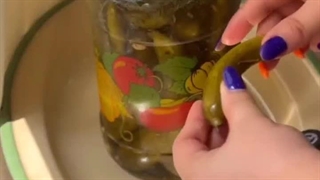 خیارشور ترد و خوشمزه و فوری