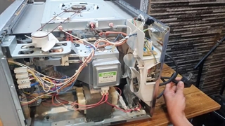 علت روشن نشدن ماکروفر