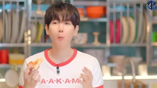 تماشای ولاگ پیتزای آناناسی بکهیون با زیرنویس فارسی چسبیده