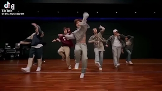 یکی از بهترین ادیت هایی که می تونید از بی تی اس ببندید p2