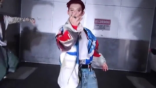 join that GGUM challenge-به چالش GGUM یونجون بپیوندید، مثل همیشه یونجون به فکر طرفدار ها هست و چالش آسونش رو پیشنهاد کرده:>>>>