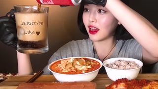 اسمر بوکی: کیمچی تند فلفلی