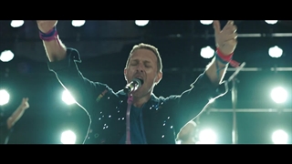 Coldplay - feelslikeimfallinginlove (Official Making Of Film)