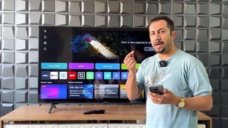 چطور گوشی موبایل رو به تلویزیون وصل کنم! - دبی کوچولو