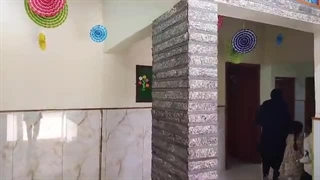 ورودی و کلاسهای مدرسه ایرانیان کراچی پس از نوسازی