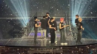 آپدیت زیرو بیس وان با اجرای آهنگ Hello