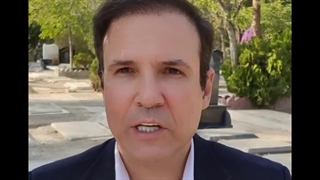 حال پیدا کنید دیوانه واقعی را؟ ۱۰۷ فقره شکایت بی حاصل طی ۱۲ سال آویزون شدن