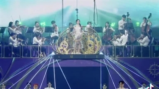 واییی کنسرت آیو چه خبره