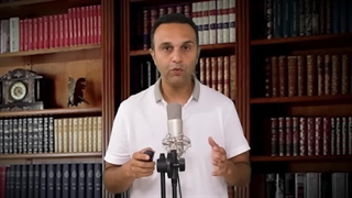 پرنده نصیحت گو