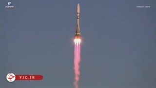 لحظات اولیه پرتاب ماهواره‌های ایرانی کوثر و هدهد با پرتابگر سایوز روسیه