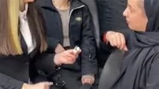 تولید کننده مانتو شلوار اداری: اهمیت کیفیت و طراحی در انتخاب یونیفرم‌های رسمی