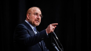 قالیباف: با این بورس نمی‌توانیم اعتماد مردم را جلب کنیم