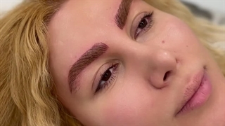 من به منِ قوی افتخار میکنه