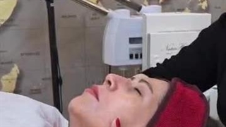 مرکز مراقبت پوستی مهناز طاطائی در کرج کشیدن دندان