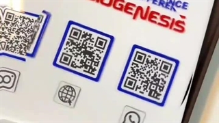 استند منو دیجیتال و بارکد QR