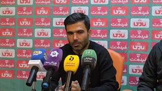 روان‌خواه: باید از بازیکنان کم اشتباه استفاده کنیم