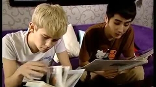 《Growing up with Chinese》  (5)