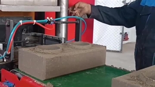 عملکرد ربات خود بردار دستگاه تولید آجر پازلی