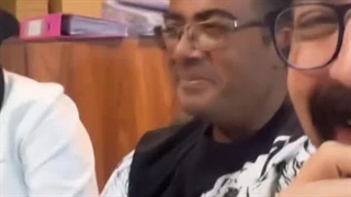 کمی طنز و لبخند در آرکیلا