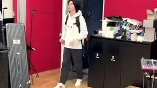 وقتی مکنه بازیگوش Xdinary Heroes بالاخره برای تمرین حاضر میشه....