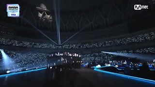 اجرا (deja vu + over the moon) از txt در ماما 2024