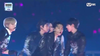 اجرای مامای ۲۰۲۴ enhypen