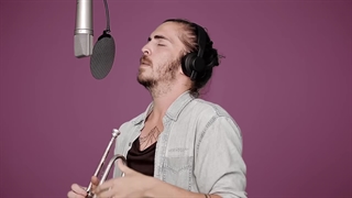 آهنگ باقیمانده/یک رنگ نشان می دهد از Dennis Lloyd - Leftovers | A COLORS SHOW