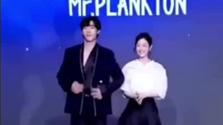 ورود همه کاپلا عادی..حالا اینا: