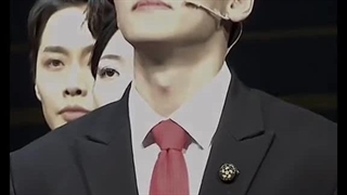 خدایا چجوری میتونی یه انسانو انقدر زیبا خلق کنی؟:))