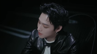 موزیک ویدئو Crash جی بی از آلبوم Road Runner + زیرنویس فارسی آنلاین