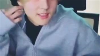 جونگوون تو لایو گفت که اینا شایعه س و کاری نکرده...حرفاش تو کپشن: