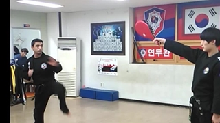 تمرین ضربه پا استاد نوایی