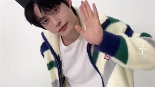 تولد جیوونگ مبارک ヽ(✿ﾟ▽ﾟ)ノ