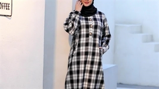 پیراهن 4 دکمه زنانه مدل آشا - سفید مشکی