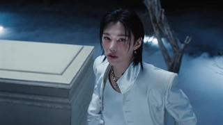 LiSA『ReawakeR (feat. Felix of Stray Kids)』MUSiC CLiP