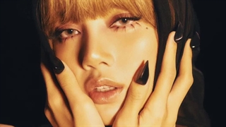 آهنگ Lifestyle از لیسا گروه بلک پینک ( Black Pink)