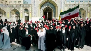 نصب پرچم رژیم صهیونیست در حرم امام رضا(ع)❗️