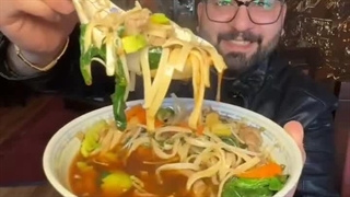 رستوران چینی اژدهای طلایی