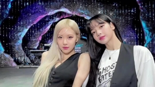 میکس از لیسا و رزی کپپپ مهمممم