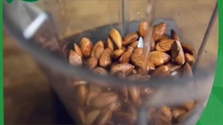 طرز تهیه شیربادام خانگی و سالم