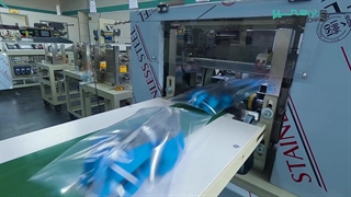 دستگاه بسته بندی دستکش کار پیروزپک؛ انتخاب حرفه‌ای برای بسته‌بندی دقیق و سریع