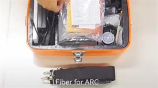 نگاهی دقیق به محتویات جعبه دستگاه فیوژن فیبر نوری