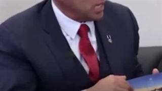 دست مرا بوسید idf او را کشت