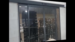 نصب درب سکوریت اتوماتیک اصفهان , درب شیشه ای چشمی در اصفهان