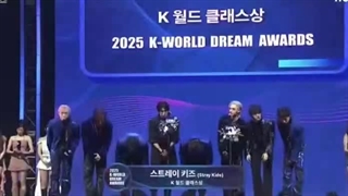 صحبتای چانی توی مراسم:[کپشن]