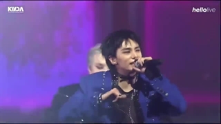 اجرای استری کیدز در K-WORLD DREAM AWARDS با آهنگ های chk chk boom و Walkin on water