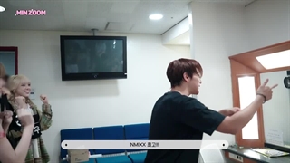 MinLog.Paint this Love-Backstage-PER